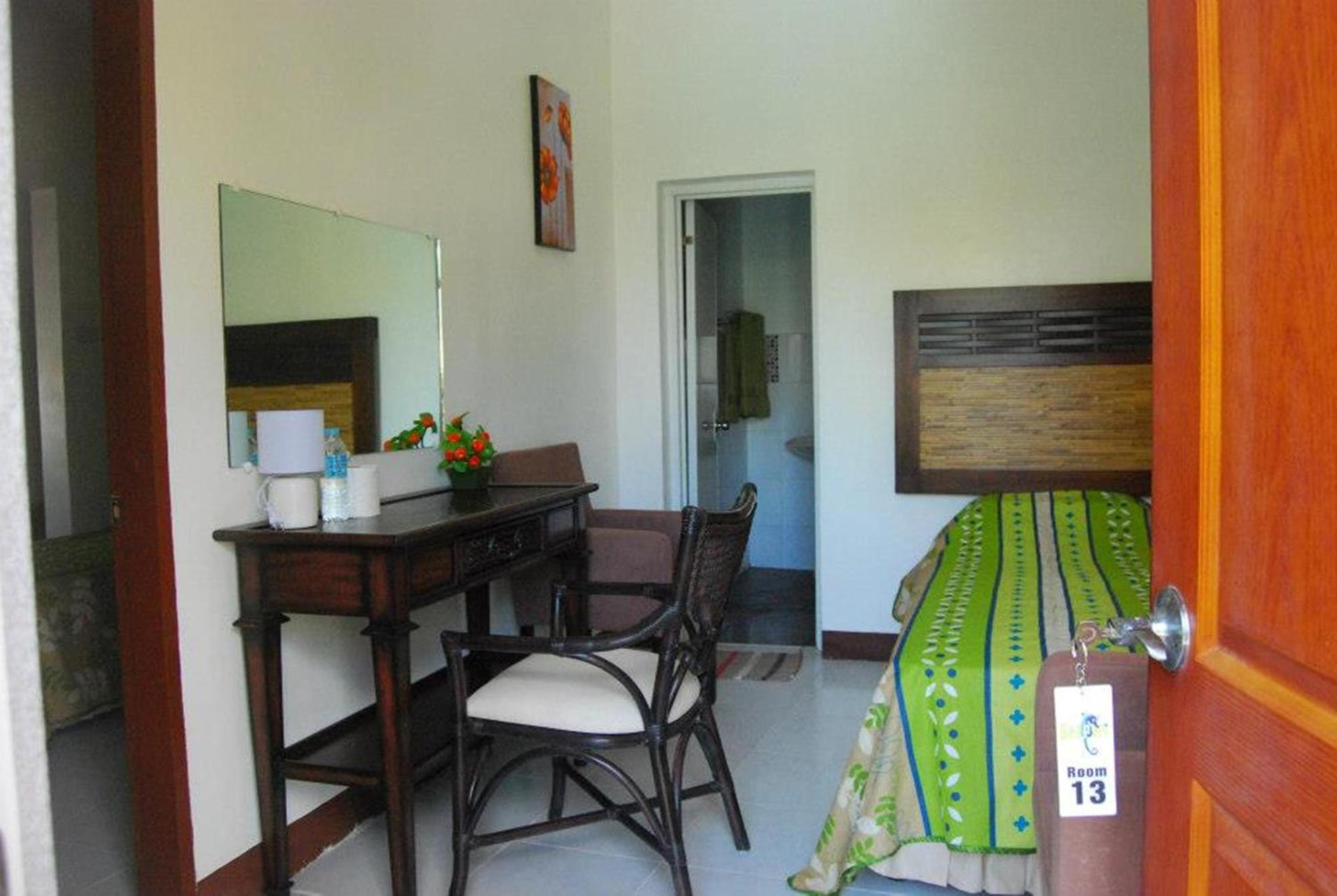 Oslob Seafari Resort Δωμάτιο φωτογραφία